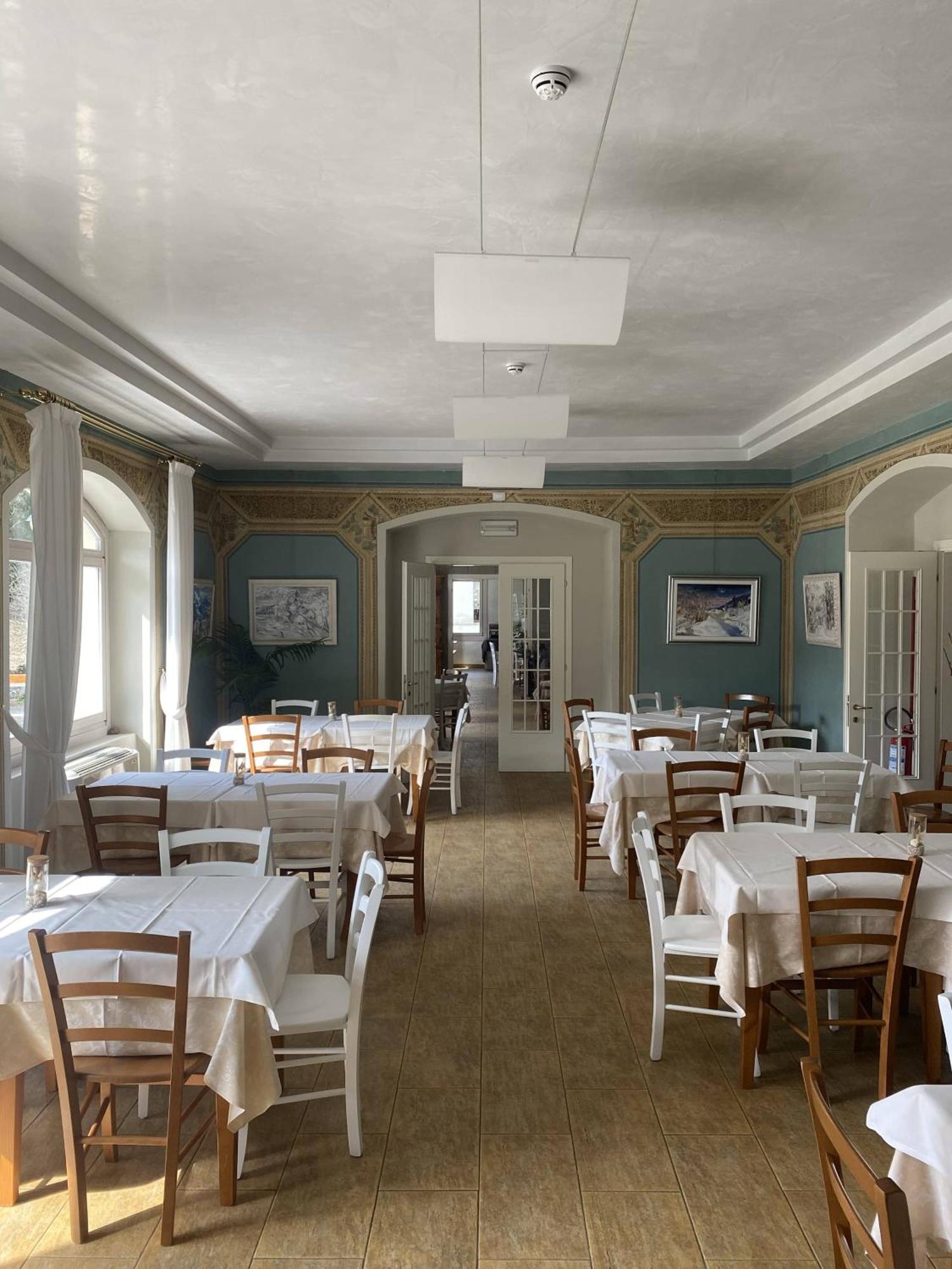 Hotel Saisera 文布鲁纳 外观 照片