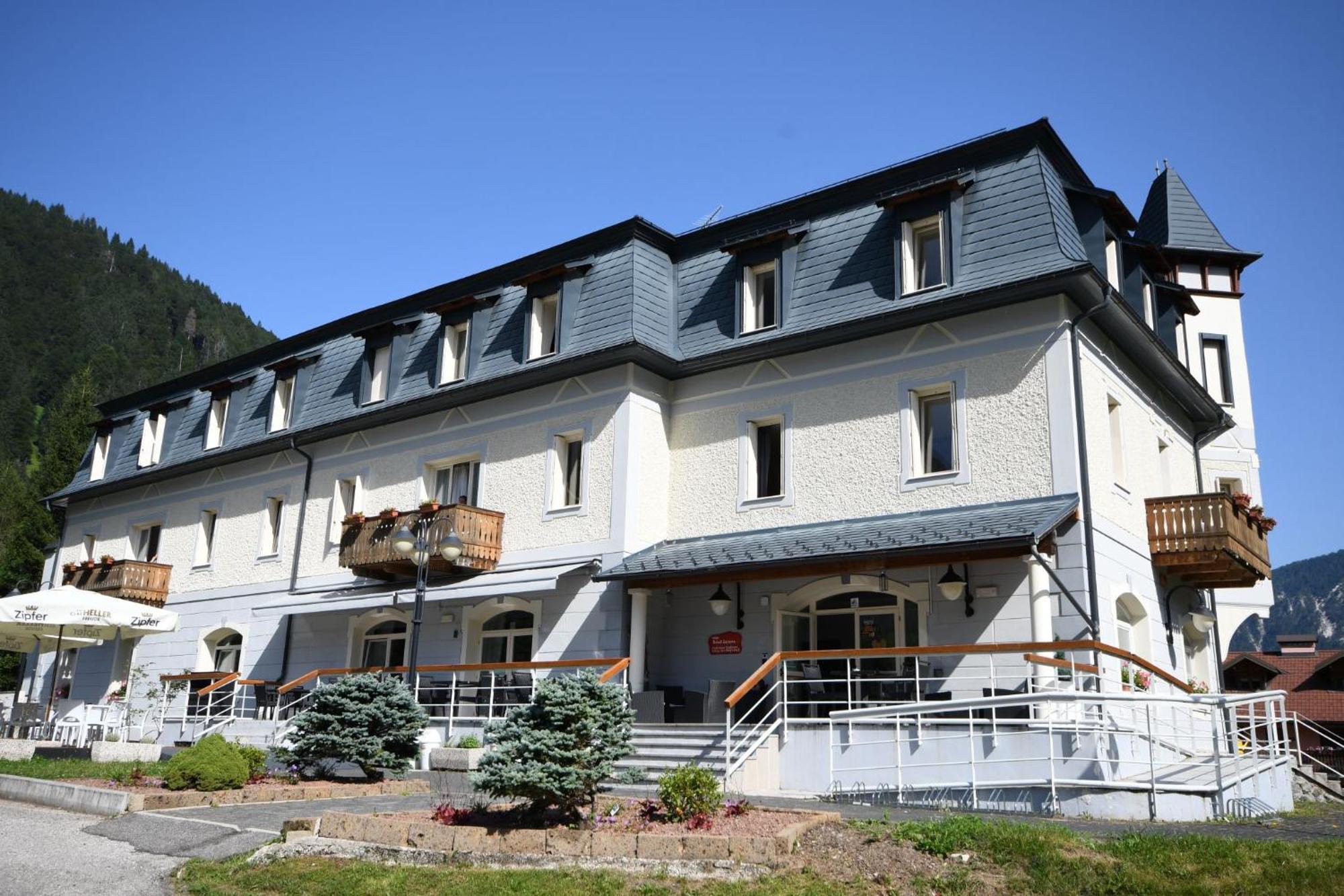 Hotel Saisera 文布鲁纳 外观 照片