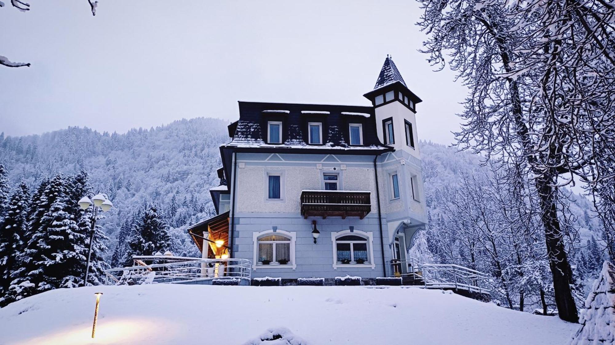 Hotel Saisera 文布鲁纳 外观 照片